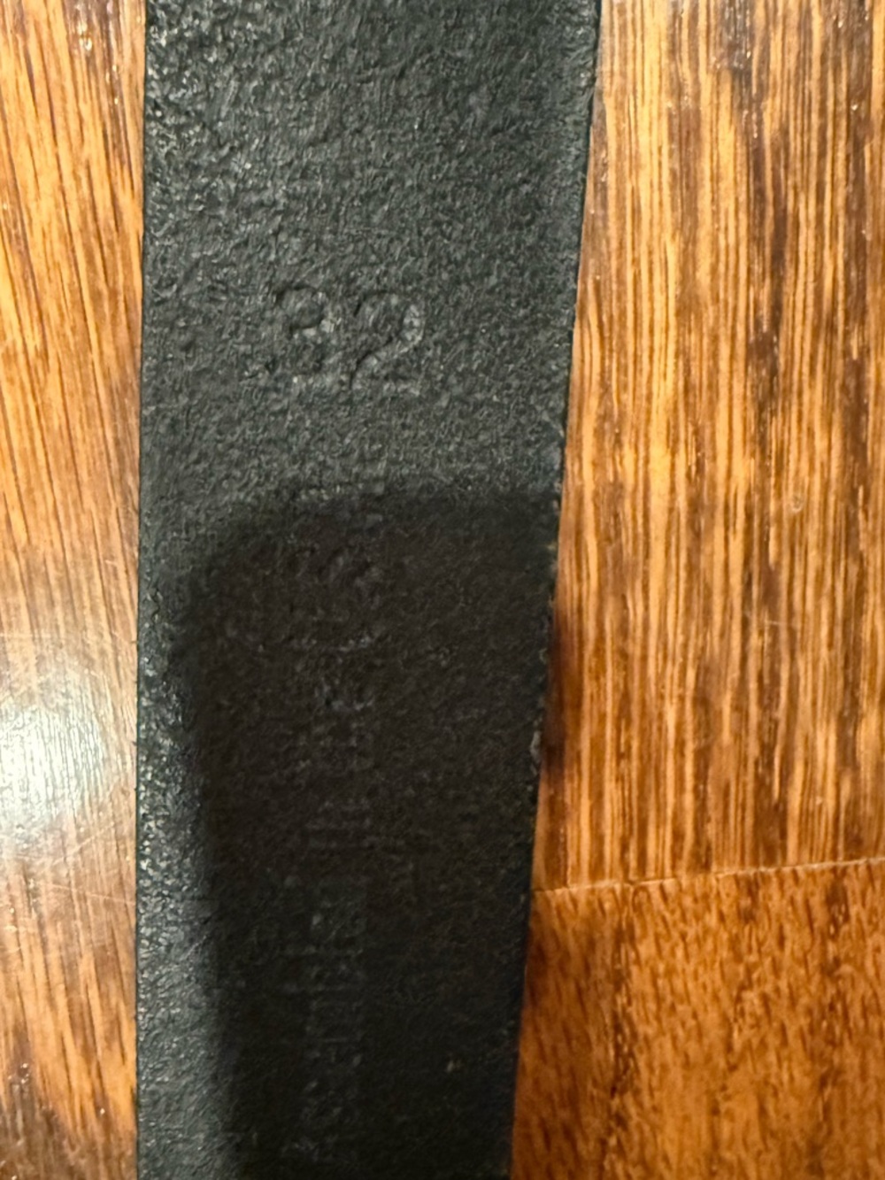 Timberland Men's Black Leather Belt with Silver Buckle. Size 32 - Picture 4 of 4